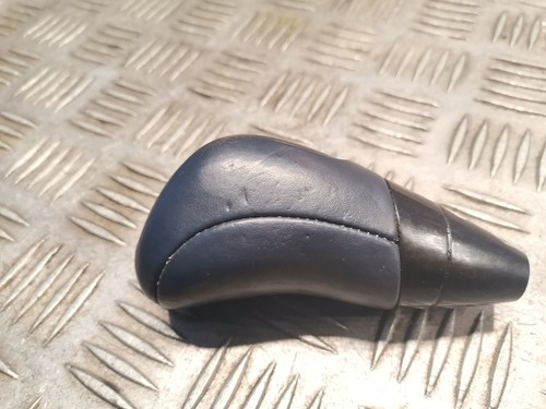 MERCEDES-BENZ CLK C208 Gear Shifting Knob - Picture 3 of 4