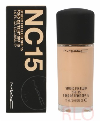 mac studio fix fluid cena