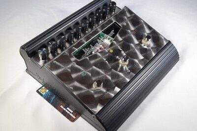 Hughes & Kettner TUBEMANⅡ HUK-TM2 PreAmp Guitar Effect Pedal UNIT
