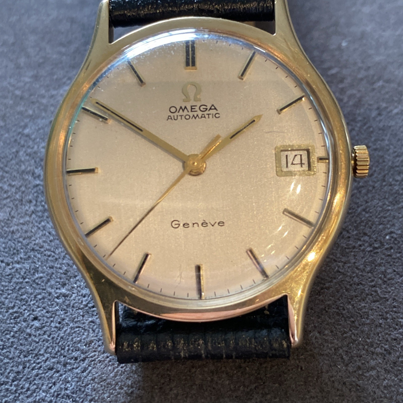 Omega Automatic 9ct SOLID GOLD - 1968 From Harrod… - image 9
