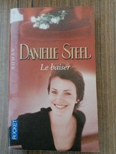 Danielle Steel - Il Bacio / Pocket 2003