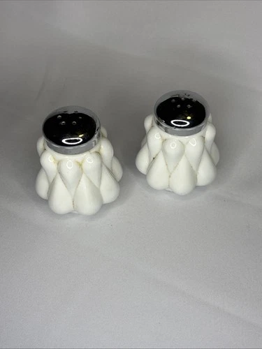 Fenton Vintage Teardrop Salt And Pepper Shakers White Milk Glass