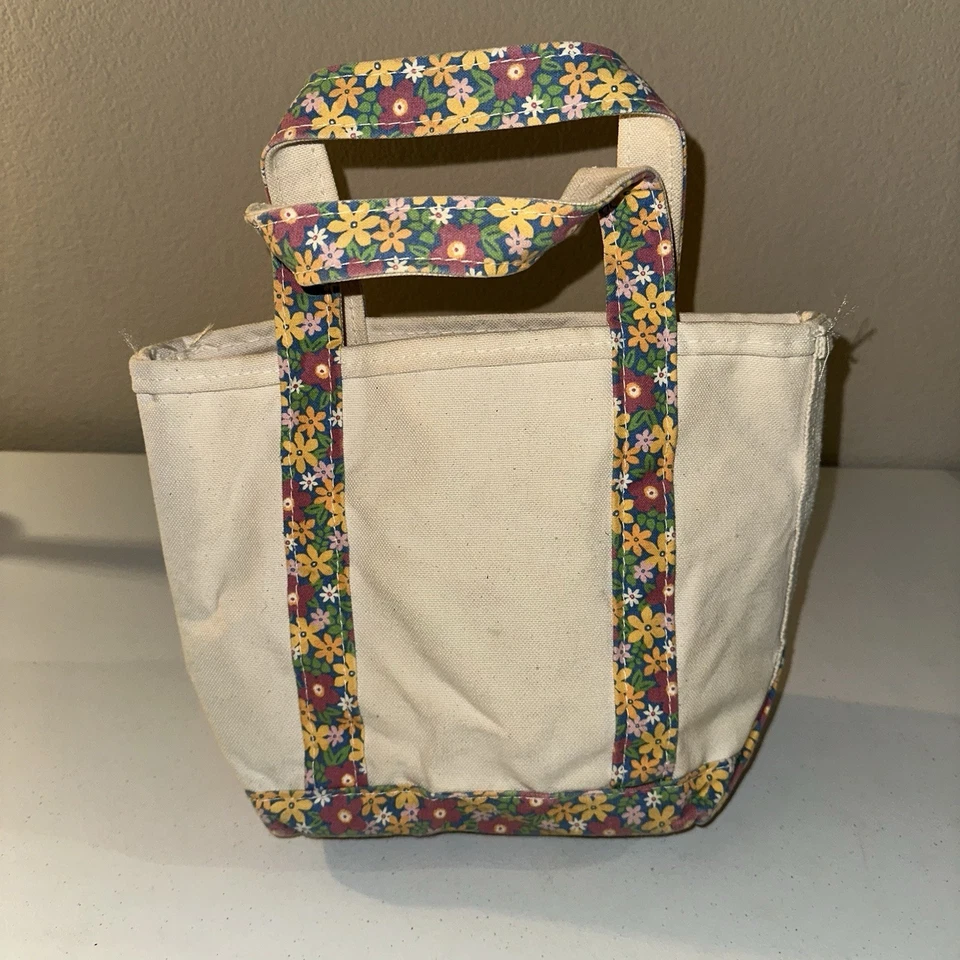 Vintage L.L. Bean Boat And Tote Mini Bag Floral Canvas Embroidered ICG - Image 2 of 4