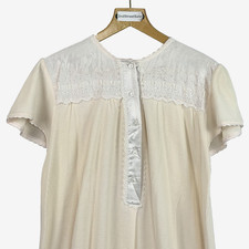 VTG 1980's CHRISTIAN DIOR Womens Long Cream Nightgown w/ Lace  Satin Trim