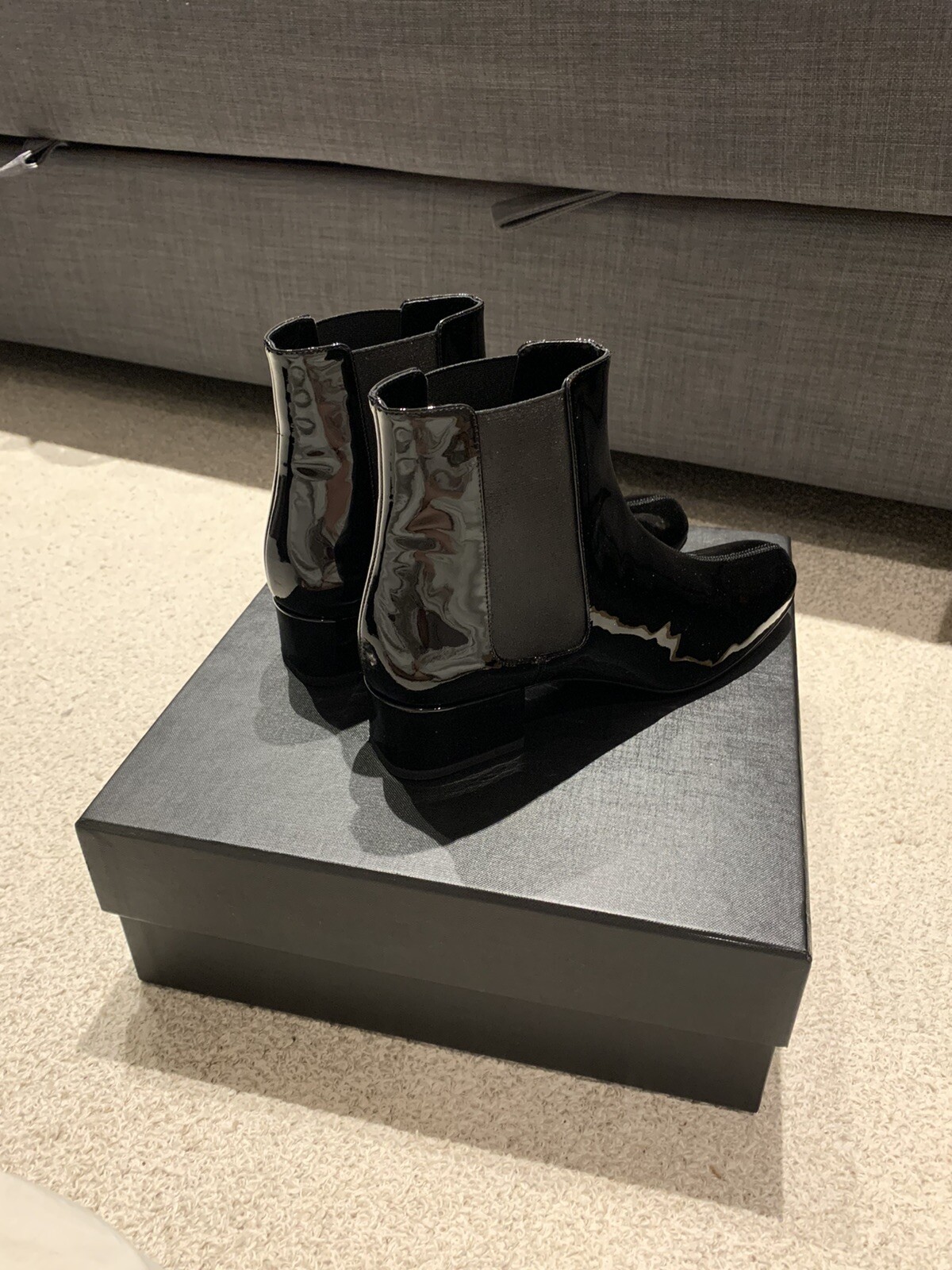 Stivali in pelle verniciata Saint Laurent Paris Babies Chelsea 36 5 nuovi $1195