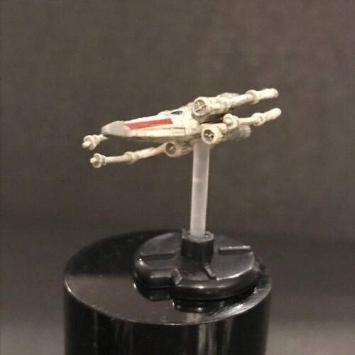 WOTC Star Wars Starship Battles LIGHT SIDE 6 X-WING STARFIGHTER 27/60 NO CARD - Picture 2 of 6