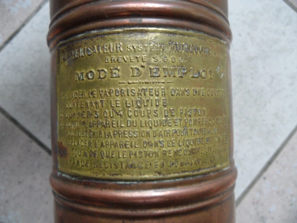ANCIEN PULVERISATEUR CUIVRE MURATORI - Photo 2/4
