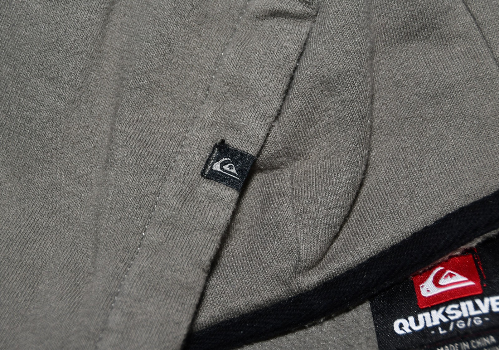 Quicksilver Sweatshirt Hoodie Gray (W Green Hint) Zip Up Large L (READ) image 9