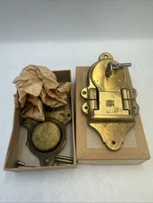 Excelsior H/D Steamer Trunk Lock NOS W Keys In Orig Box C Pics 4 Details.