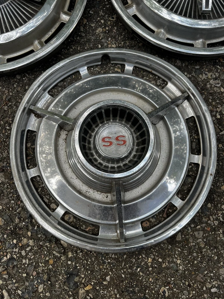 Lote de 3 tapacubos de alambre Gm Ss Chevy cubiertas de rueda Hot Rod Corvette Impala años 60 70 Foto 4 de 4