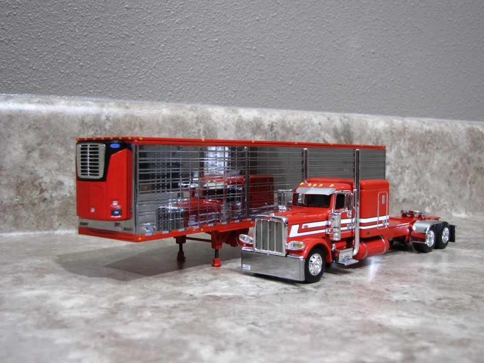 DCP 1/64 Can't Afford It Ganski Red Peterbilt 389 Utility Refrigerated 60-1325 - Image 3 of 4