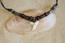 NEW GENUINE SHARK TOOTH NECKLACE SURFER BEACH LUCKY TALISMAN TOOTH