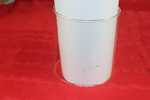 Vintage COLEMAN PYREX Lantern Globe Off a Model 220J Lantern Dated 9 / 76 - Picture 2 of 3