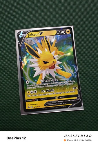 Pokemon Jolteon V Sword & Shield Black Star Promo #SWSH151