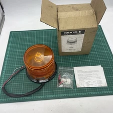 105000 IONNIC Flashing Amber Rotate Beacon Light Crane Truck 12-24v DC NOS