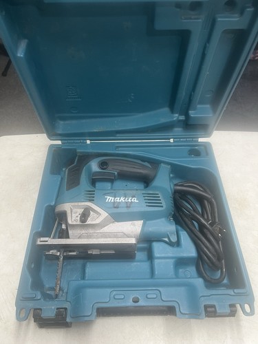 Makita JV0600 6.5 Amp Variable Speed Jig Saw In Case Electric Corded