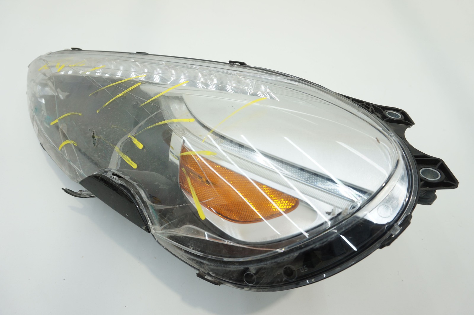 Aston Martin Vanquish 2012-2018 Front Left Headlight P/N CD3313W030CA