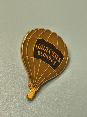 Vintage Pins Gallier Blondine Heißluftballon, Sammlung Tabakwerbung
