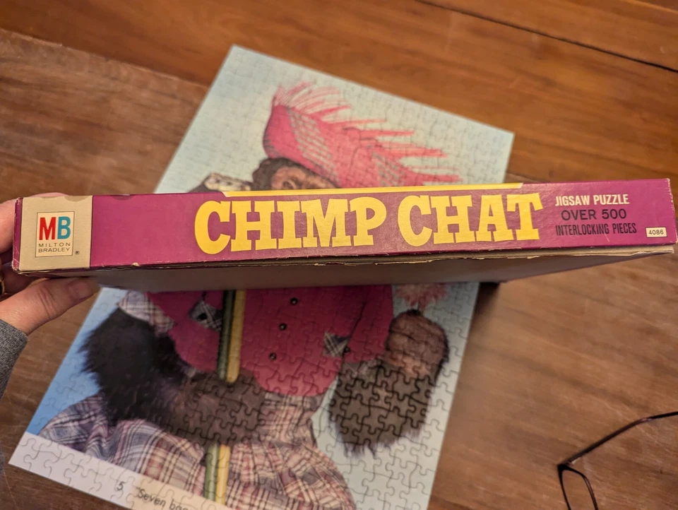 Milton Bradley 1960s CHIMP CHAT Gardening 500 Piece JIGSAW PUZZLE COMPLETE #4086 - Image 4 of 4