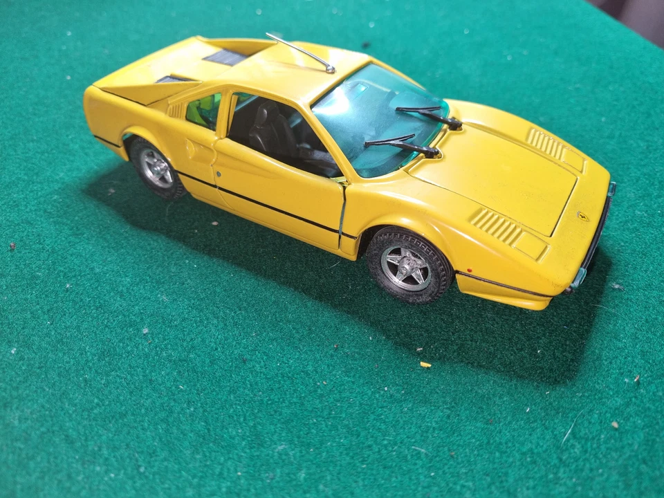Ferrari 308 GTB 1/25 Polistil - Immagine 2 di 4
