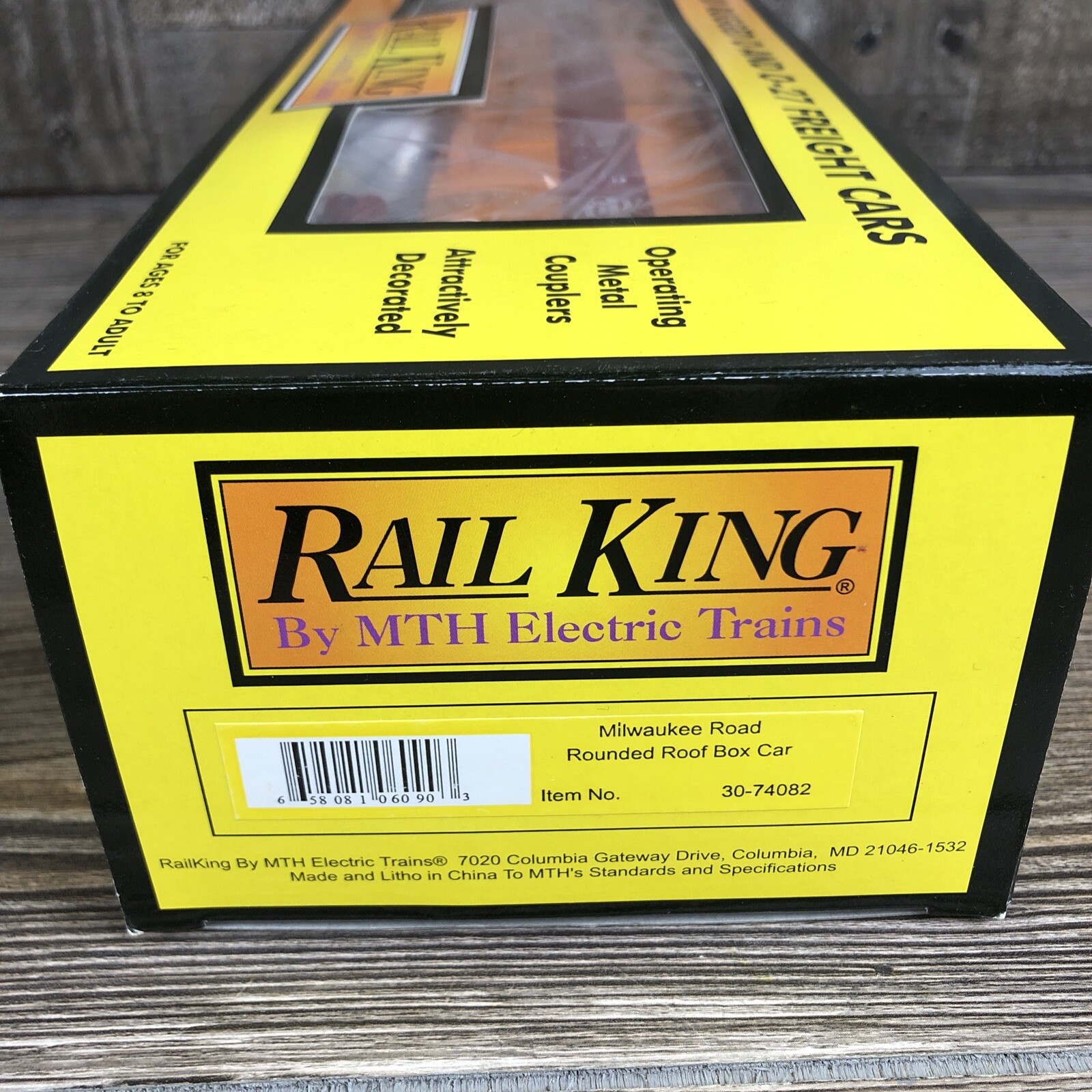 Rail King MTH Milwaukee Road Rounded Roof Box Car 3074082 O Gauge