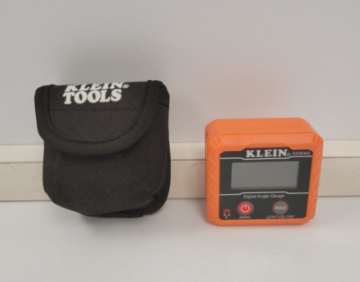 (71396-2) Klein Tools 935DAG Digital Angle Gauge