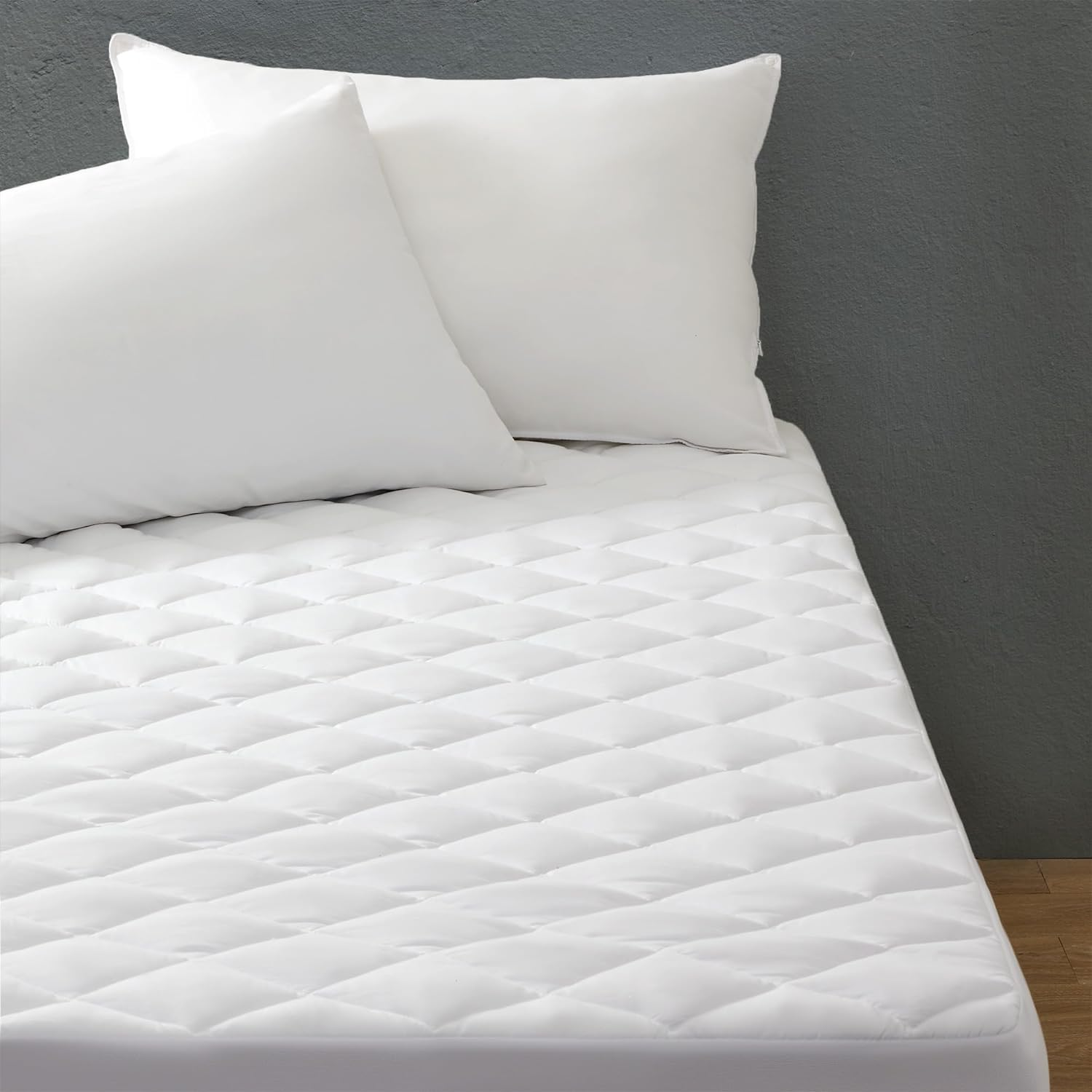 Flat Mattress Cover Full Size, Non Slip Quilted Fitted Mattress Pad, Noiseless M