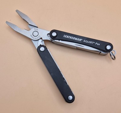 Leatherman SQUIRT PS4 Multi-Tool (Retired)  Black - Good Condition (002)