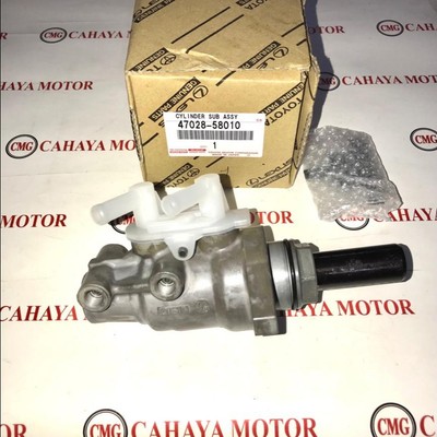 Genuine OEM Brake Master Cylinder Sub-Assy 47028-58010 Fits 03-08 Toyota Alphard