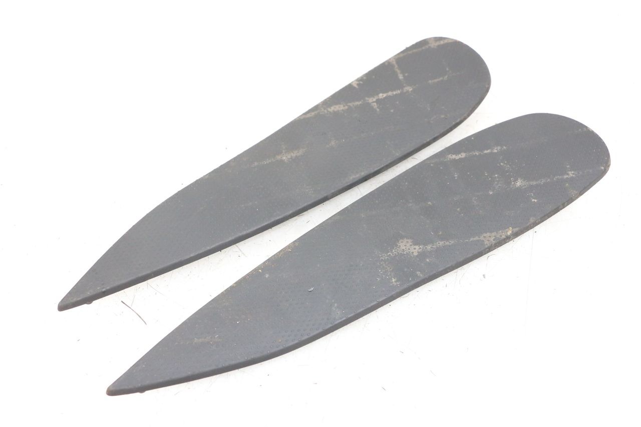 FLOOR PANEL RUBBER - PEUGEOT GEOPOLIS RS 125 (2007 - 2009)