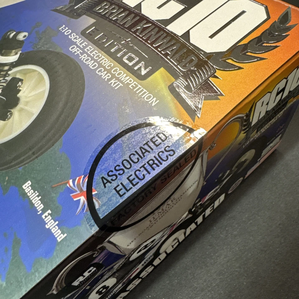 Team Associated Brian Kinwald RC10 nuovo con scatola con guarnizioni 1/10 - Immagine 3 di 4