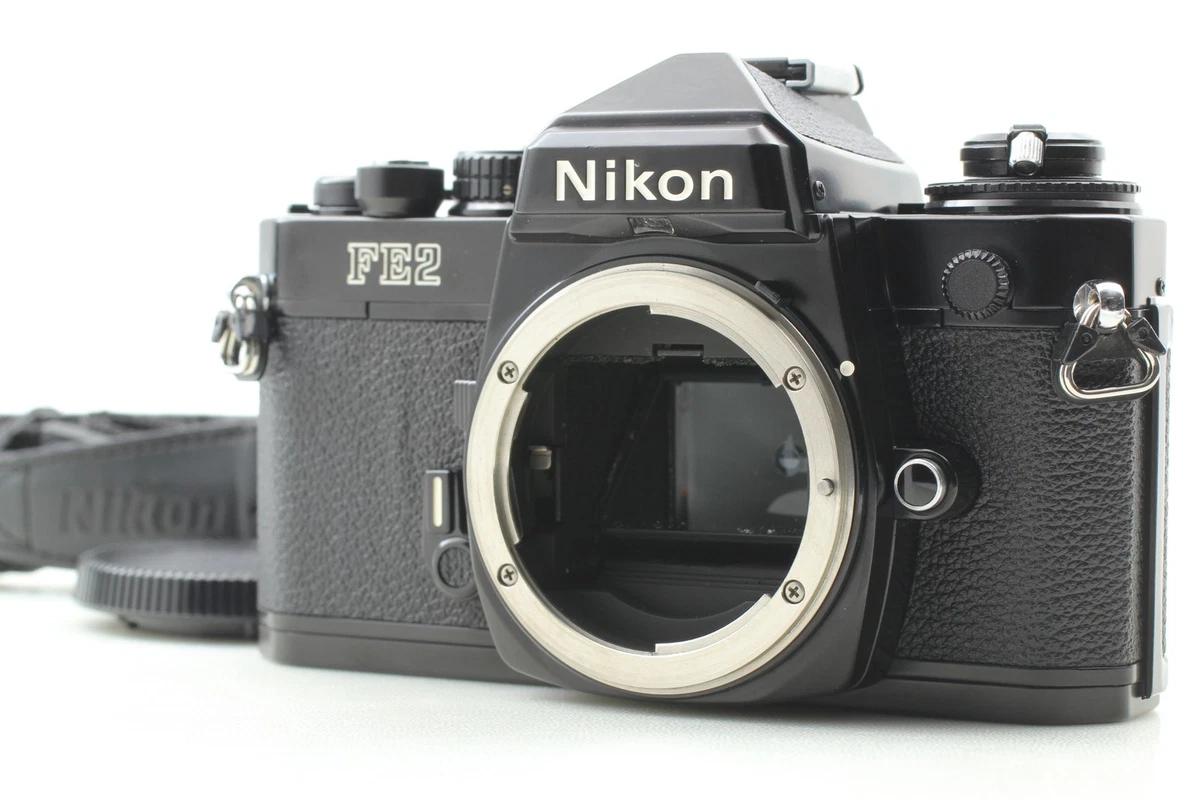 Appareil Photo Nikon FE Avec Zoom 36-72mm Et Custode - Argentique Occasion