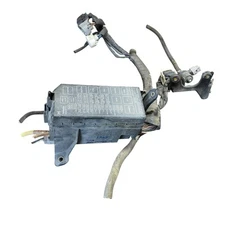 1996 - 2002 OEM TOYOTA 4RUNNER FUSE BOX