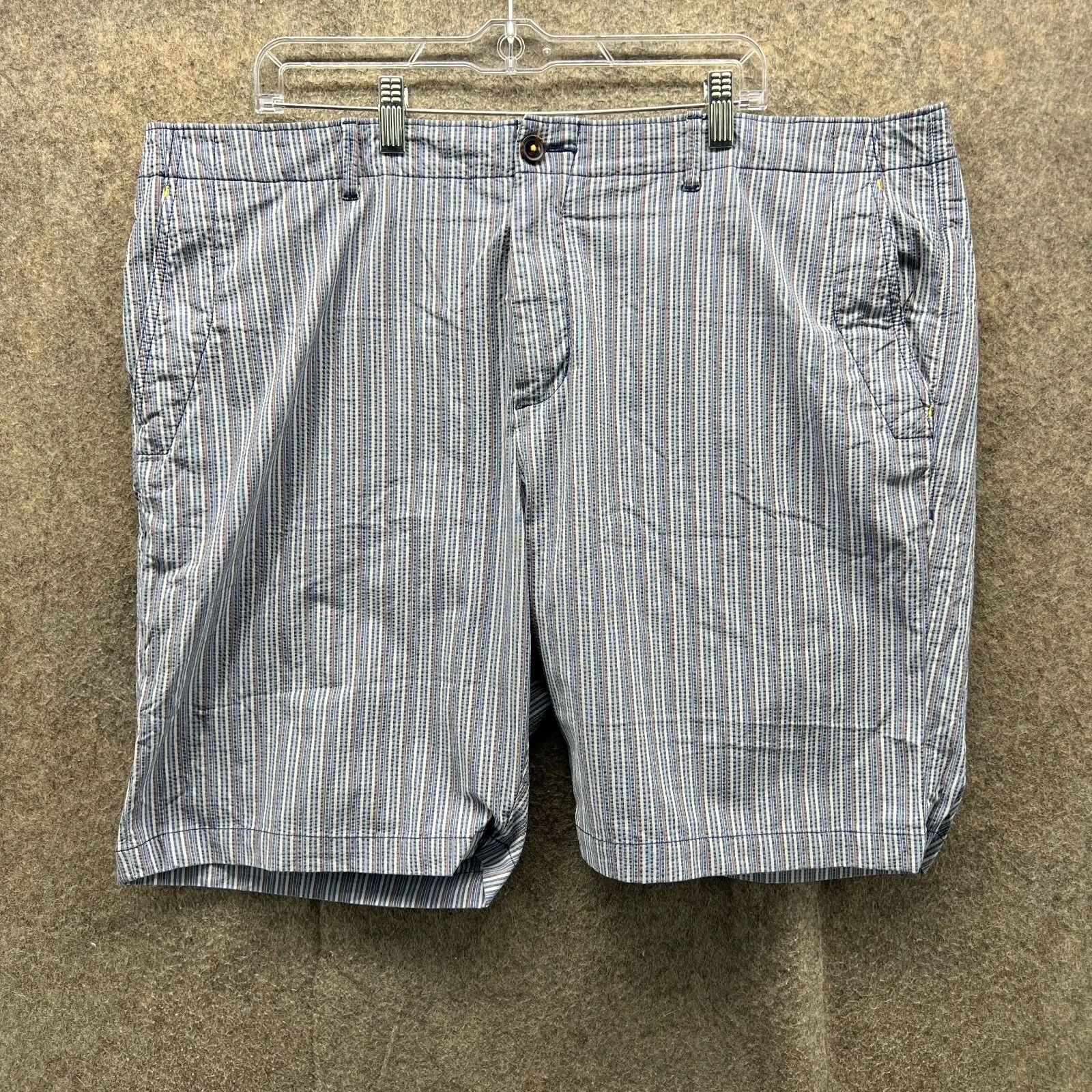 Tommy Bahama Shorts Men 42 Blue Chino Flat Front Nylon Golf Stripes Classic