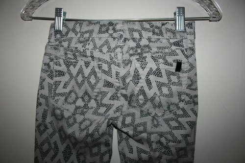 Girls JOE'S Gray Black Printed Skinny Jeans Jeggings Pants Size 8 EUC Joes - Picture 3 of 4