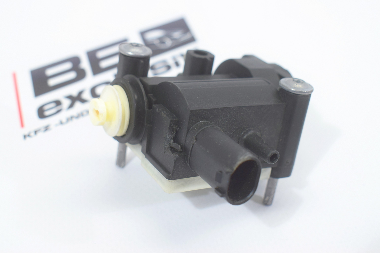 BMW 520D F11 Touring Stellmotor Tankdeckel Tankklappe Aktor  