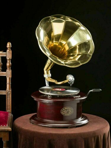 Wood Gramophone Player 78 rpm Round Phonograph Brass Horn HMV Vintage Antique - Foto 1 di 6