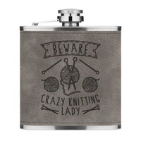 Beware Crazy Knitting Lady 170Ml Pu-Leder Flachmann Grau Mum Muttertag