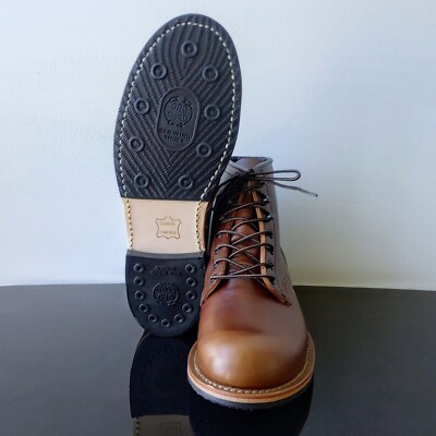 Red Wing Heritage Men display picture 2