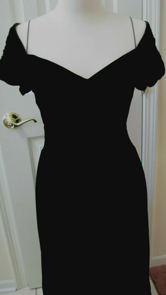 Karin Stevens официальный черный бархат макси платье оборки и подкладка с плеча sz 8 - Изображение 4 из 4