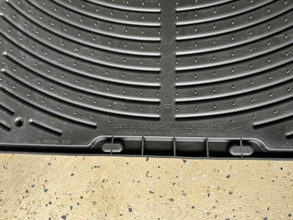 Used 20002006 BMW X5 E53 ORIGINAL Genuine OEM FLOOR MATS Rubber eBay