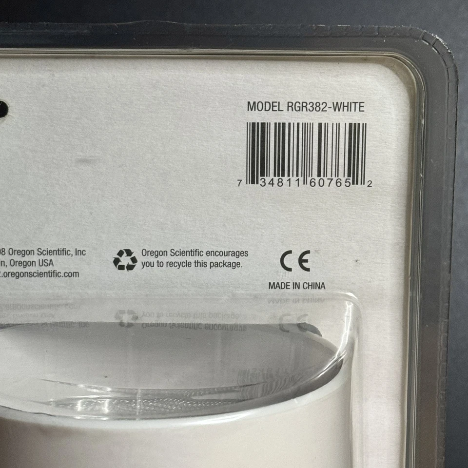 ⚡️NEW Oregon Scientific Wireless Rain Gauge + Digital Clock RGR382-WHITE⚠️SEALED - Image 4 of 4