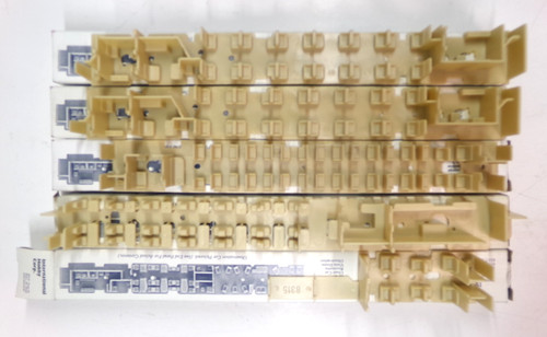 (5) HO gauge IHC passenger car interior detail kits in original boxes (lot 5852)