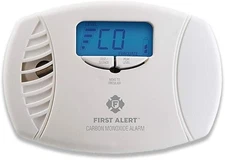 First Alert CO615 Dual-Power Carbon Monoxide Plug-In Alarm with Battery