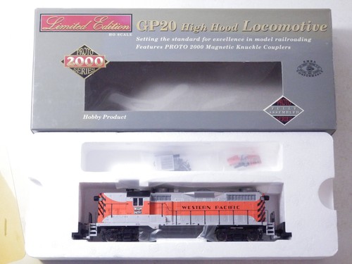 »PROTO 2000 #920-31917 H0 DC · DIESELLOK EMD GP20 WESTERN PACIFIC · OVP« | Condition: Gebraucht