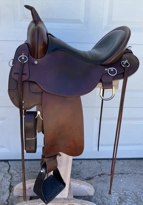 CIRCLE Y 16" Little River High Horse Trail Saddle~NICE CLEAN COND~Ergo Stirrups - Image 1 of 4