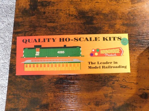 Kit de coche plano Roundhouse #1286 escala HO Union Pacific/marrón 60' | Zustand: New