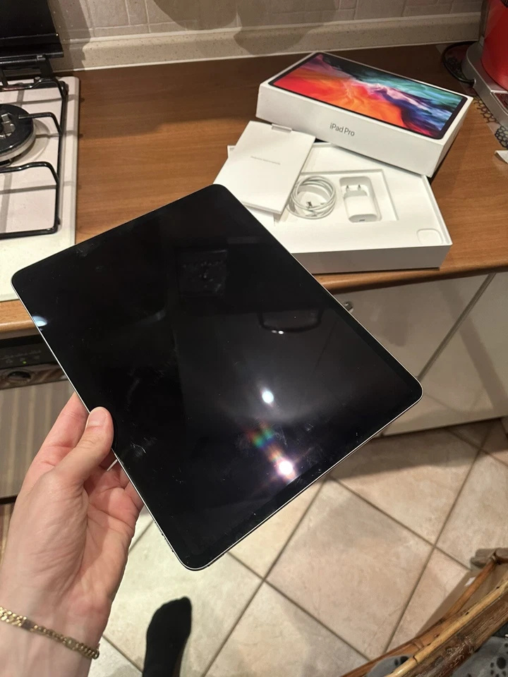 Apple iPad Pro 12.9-inch (4th generation) · 512GB · Wi-Fi, foto 1 di 5