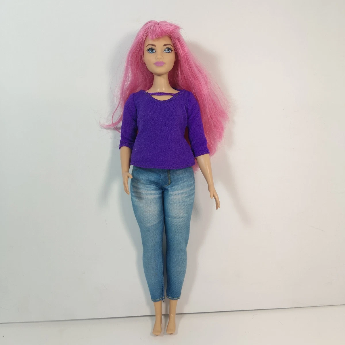 Barbie Dreamhouse Adventures Daisy Doll Pink hair Curvy