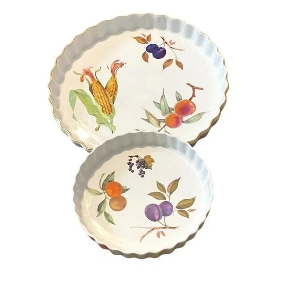 Royal Worcester Evesham Gold Porcelain Baking Dishes / Quiches / Pie Dishes Set